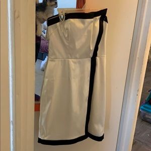 Vince Camuto white and black strapless dress